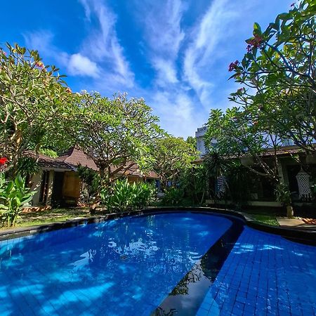 Oasis Villas Джили Трауанган Екстериор снимка