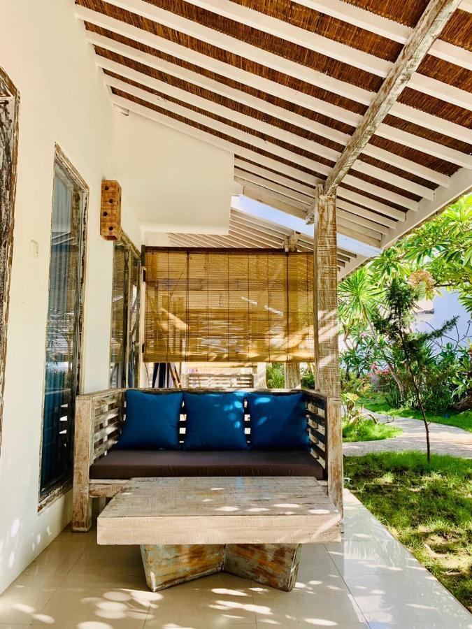 Oasis Villas Джили Трауанган Екстериор снимка