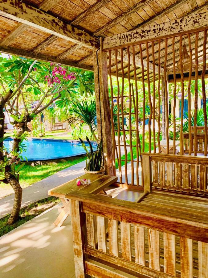 Oasis Villas Джили Трауанган Екстериор снимка