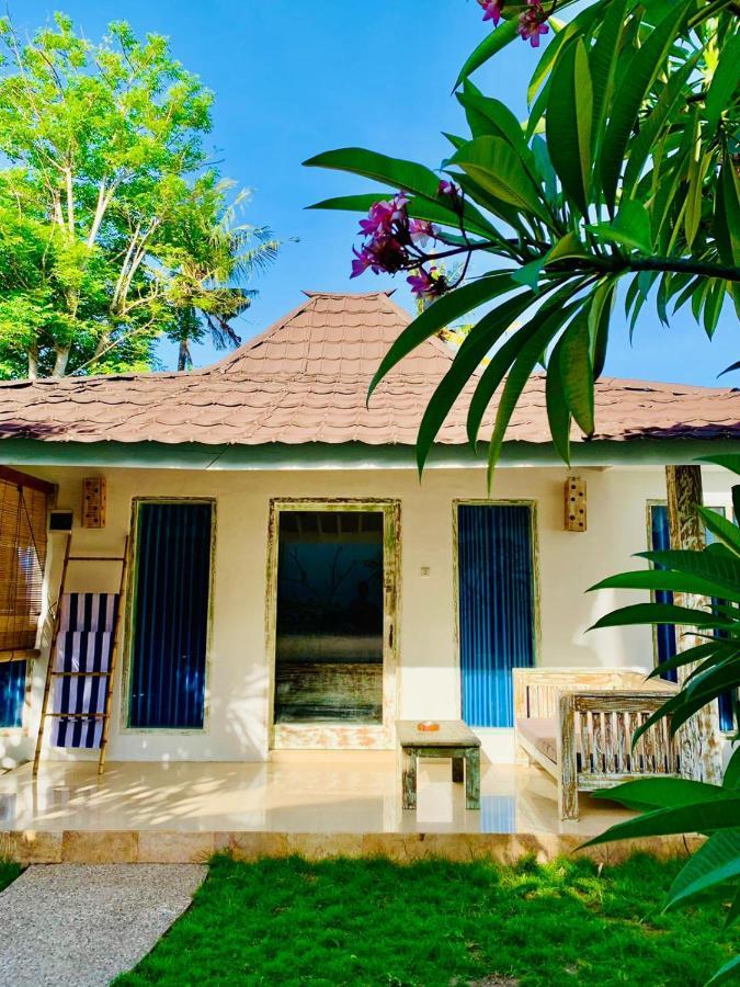 Oasis Villas Джили Трауанган Екстериор снимка