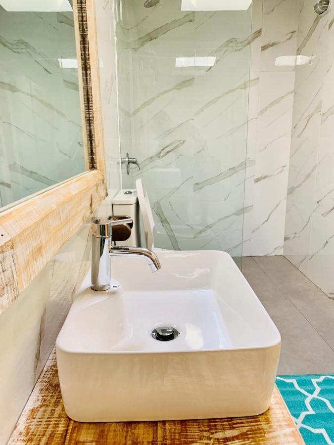 Oasis Villas Джили Трауанган Екстериор снимка