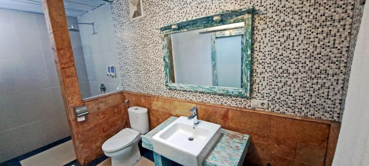 Oasis Villas Джили Трауанган Екстериор снимка